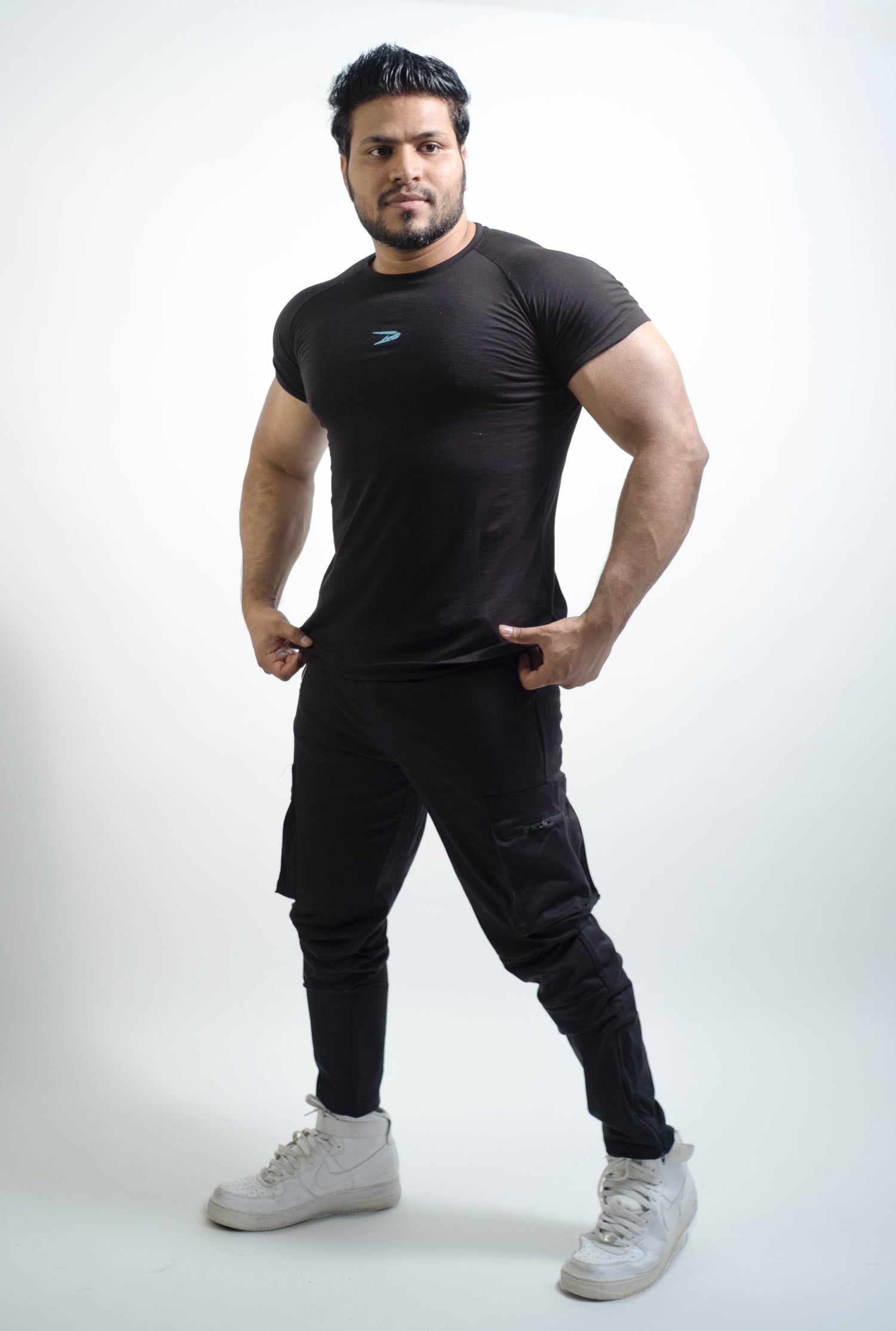 Dynem™ Crewneck Tshirt and Joggers in Black